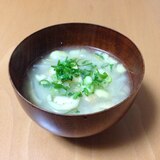 なすと玉ねぎのみそ汁♪